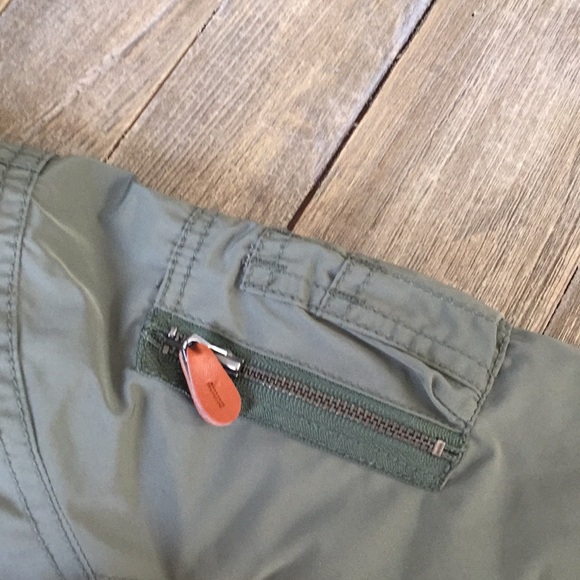 💛HOST PICK - Gap jacket💛 - Picture 4 of 7